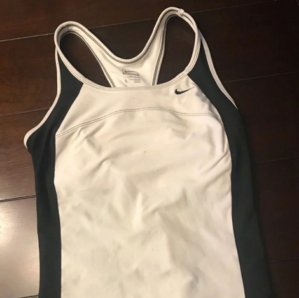 Nike women Athletic top